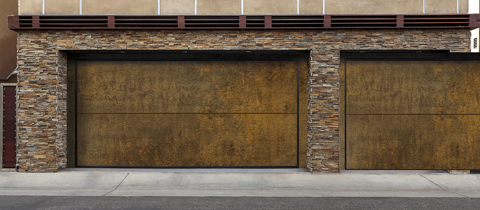 overlap canada : garage doors plana model